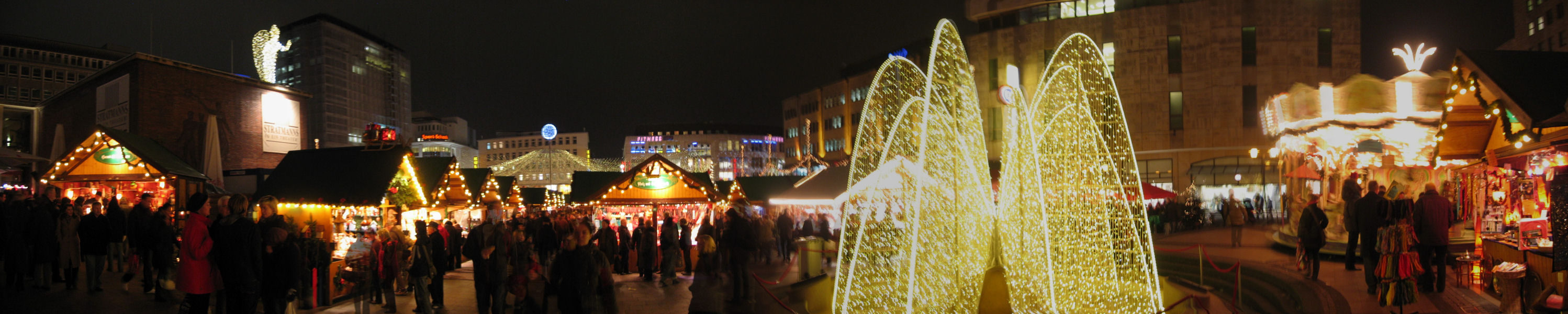 exmas081216-60pan.jpg