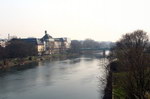 Filename=ruhr070313-001pan.mov
Filesize=345KiB
Dimensions=640x423
Date added=Mar 23, 2007 ruhr070313-001pan.mov