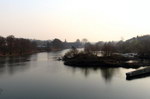 Filename=ruhr070313-014pan.mov
Filesize=158KiB
Dimensions=640x423
Date added=Mar 23, 2007 ruhr070313-014pan.mov