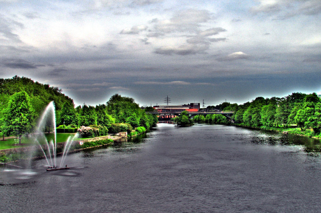 HDR
