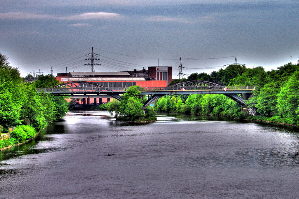 HDR
