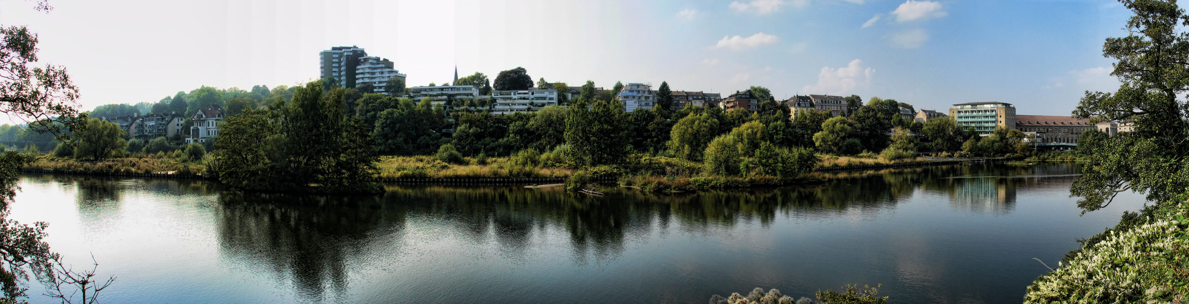 ruhr090919r-006pan.jpg